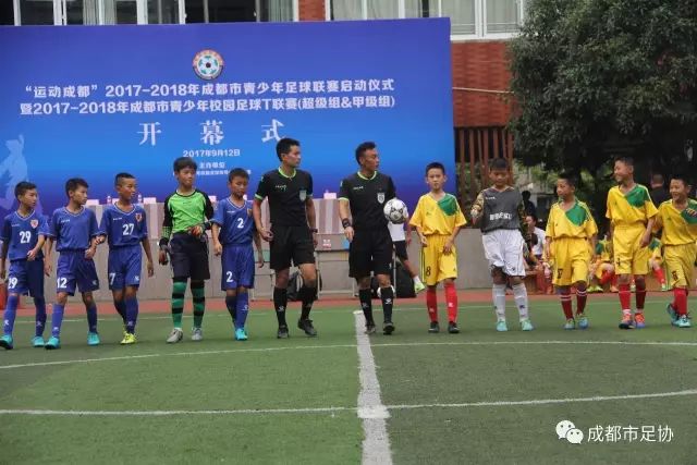 巴西在友谊赛中以4-2击败澳大利亚，维尼修斯罚中点球